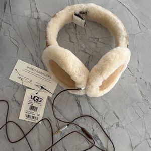 UGG Cream Wired Earmuff Headphones NEW WITH TAGS
